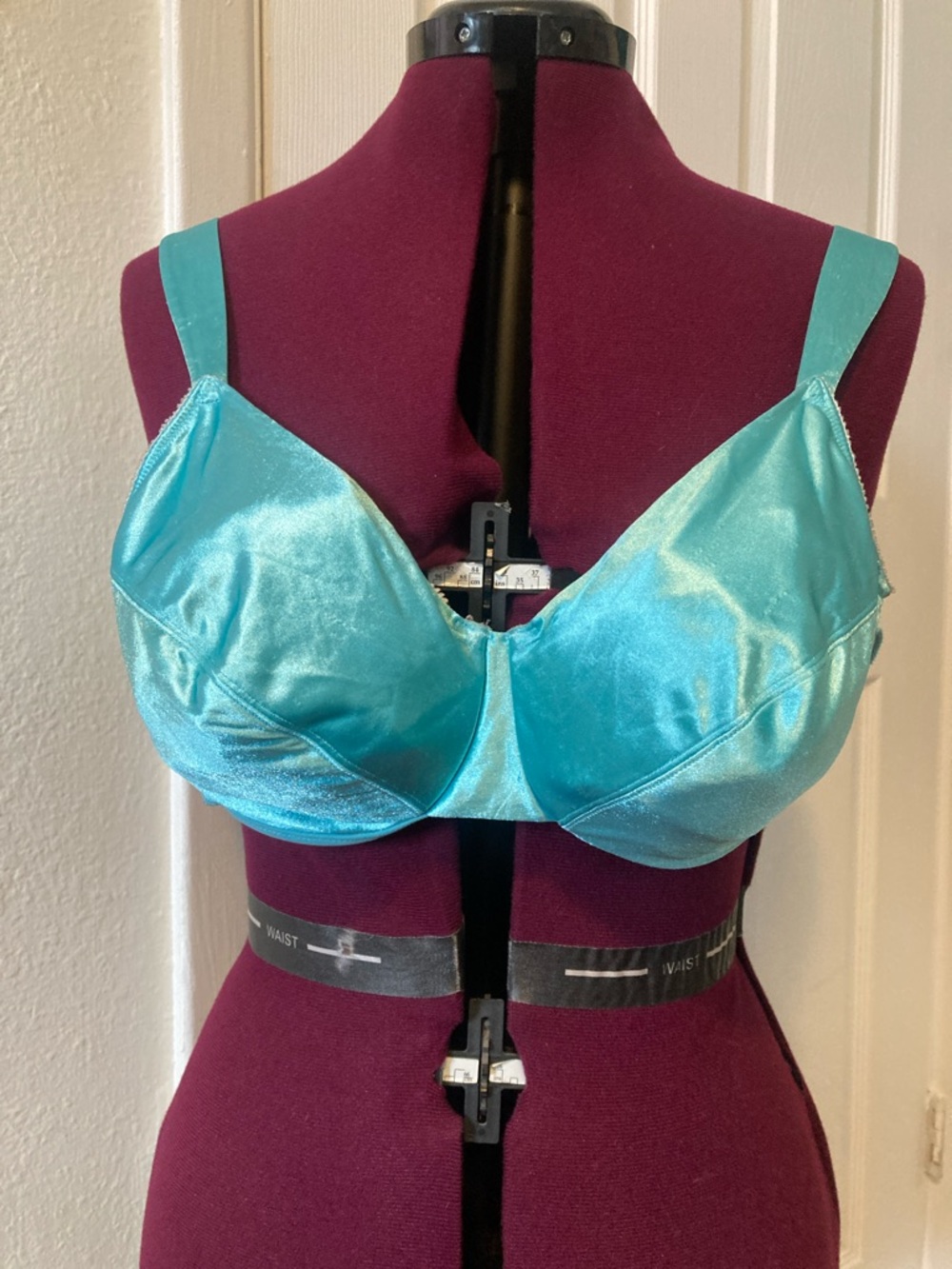 Victoria's Secret Shiny Aqua Satin Underwire Bra 38D
